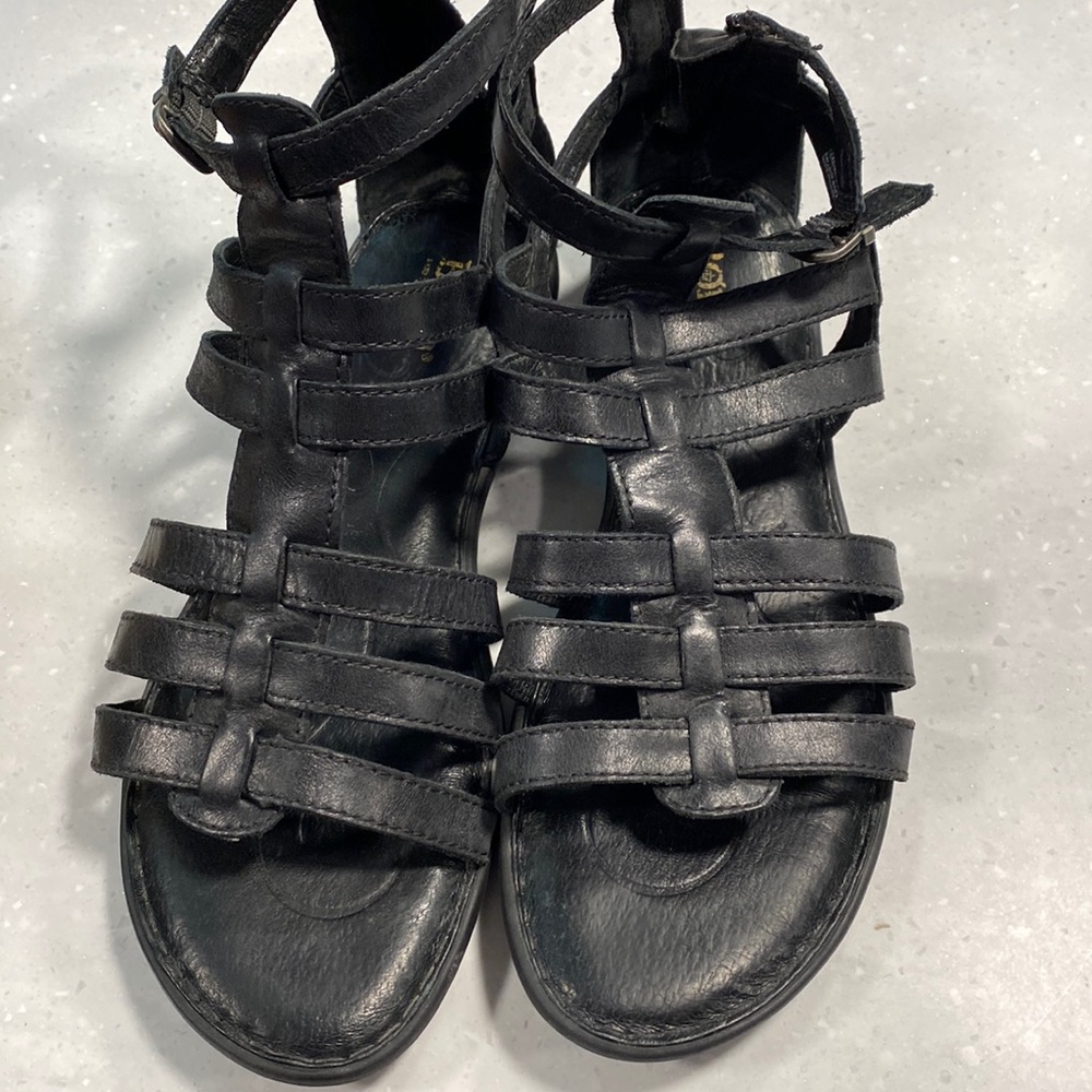 Born Size 8 Gladiator Sandals